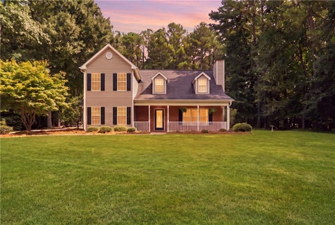 Homes For Sale - 215 Eastwood Forest<br/> Newton County, Covington, GA 30014