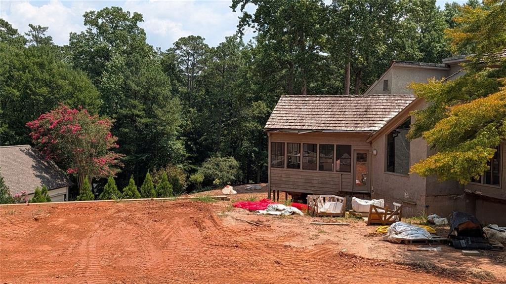 870 Waddington Court