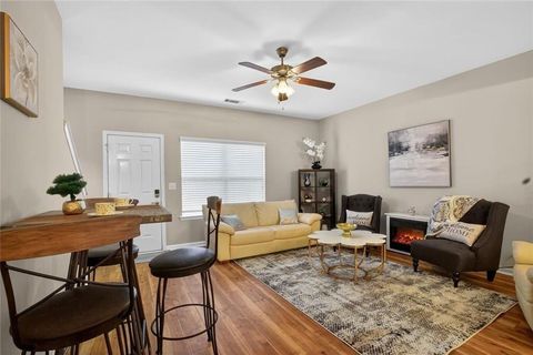 Townhouse For Sale - 1405 Commercial Court<br/> Norcross, GA 30093