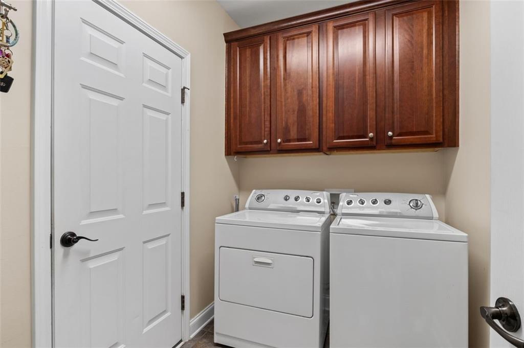 6315 Manningtree Court, Cumming, Georgia image 14