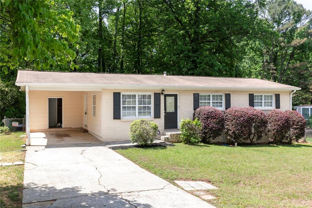 1898 Live Oak Drive