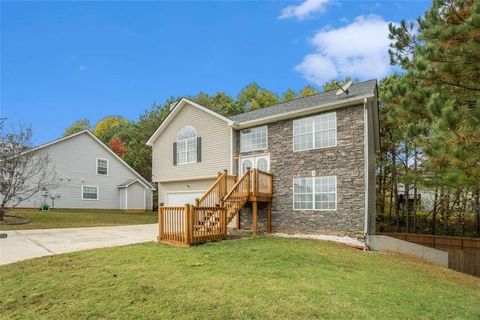 A home in Douglasville