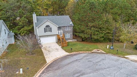 A home in Douglasville