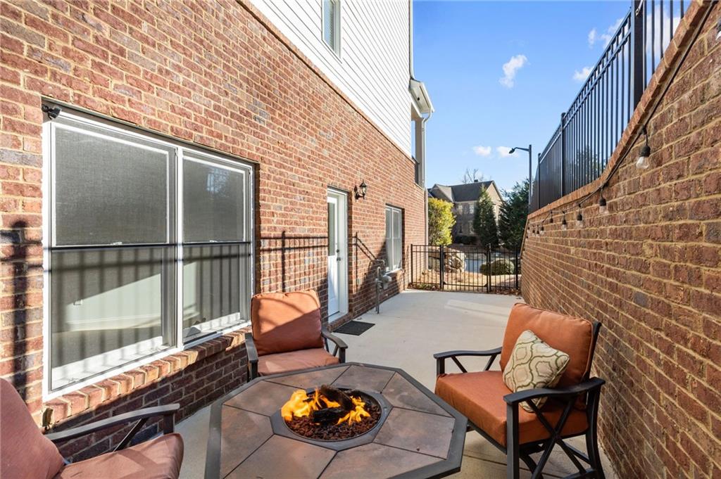 The Summit at Piedmont - Residential