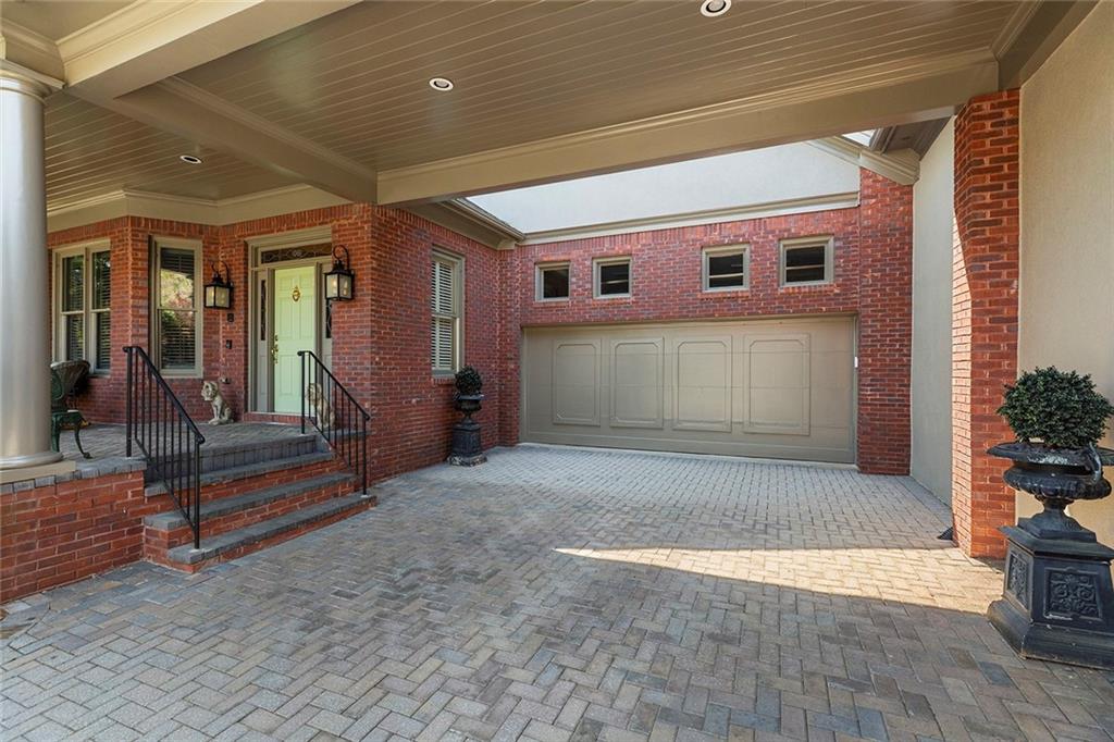 1061 Arbor Trace NE