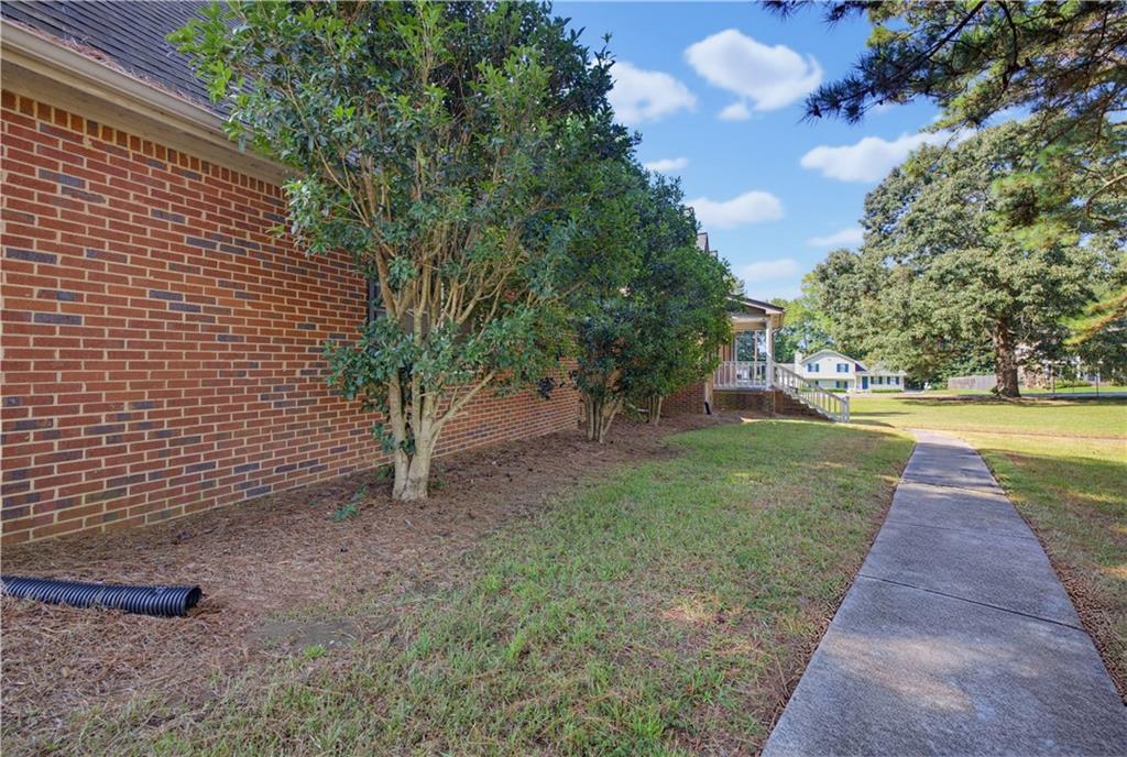 2649 Majestic Circle