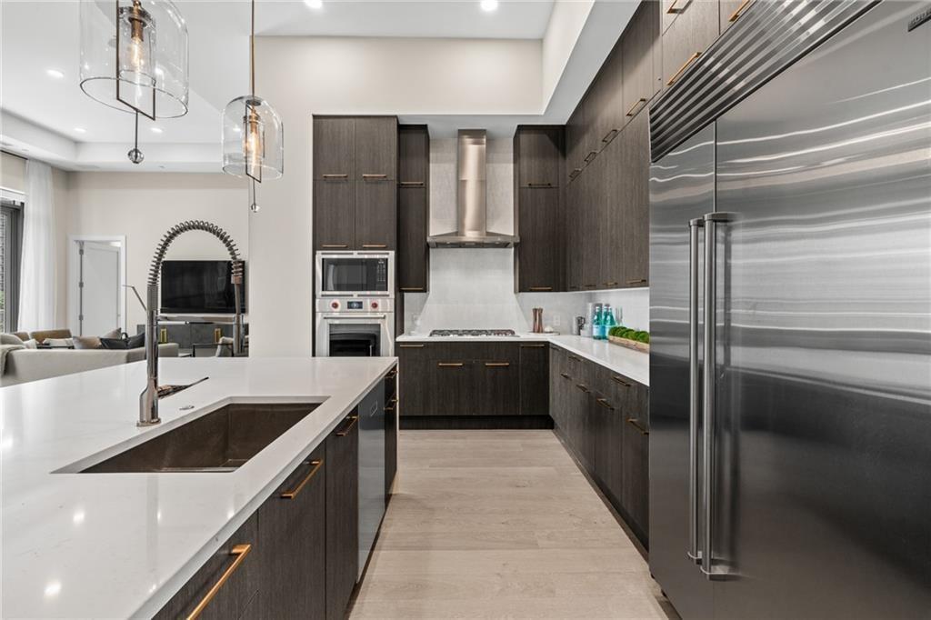 40 12th Street 1004