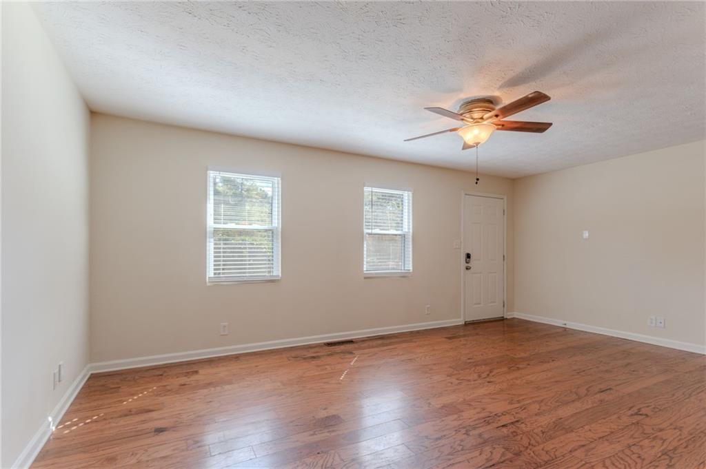 635 Davis Road