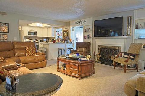 Condo For Sale - 71 Fair Haven Way<br/> Smyrna, GA 30080