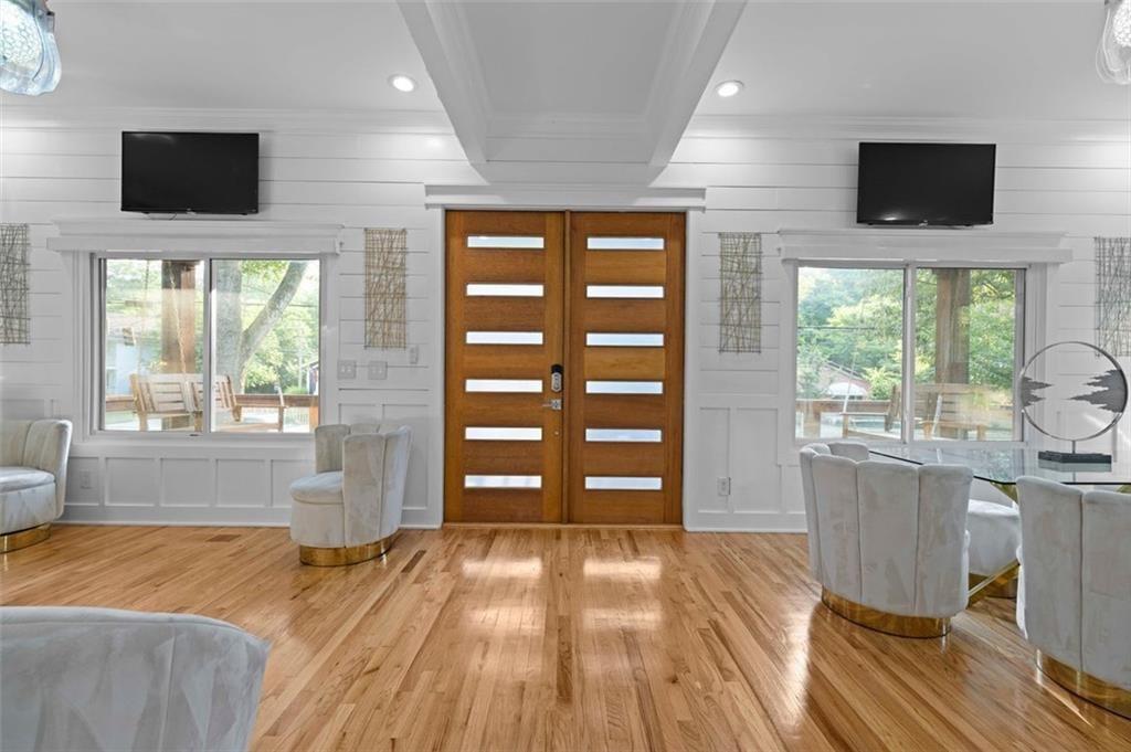 1060 Mcdaniel Street SW