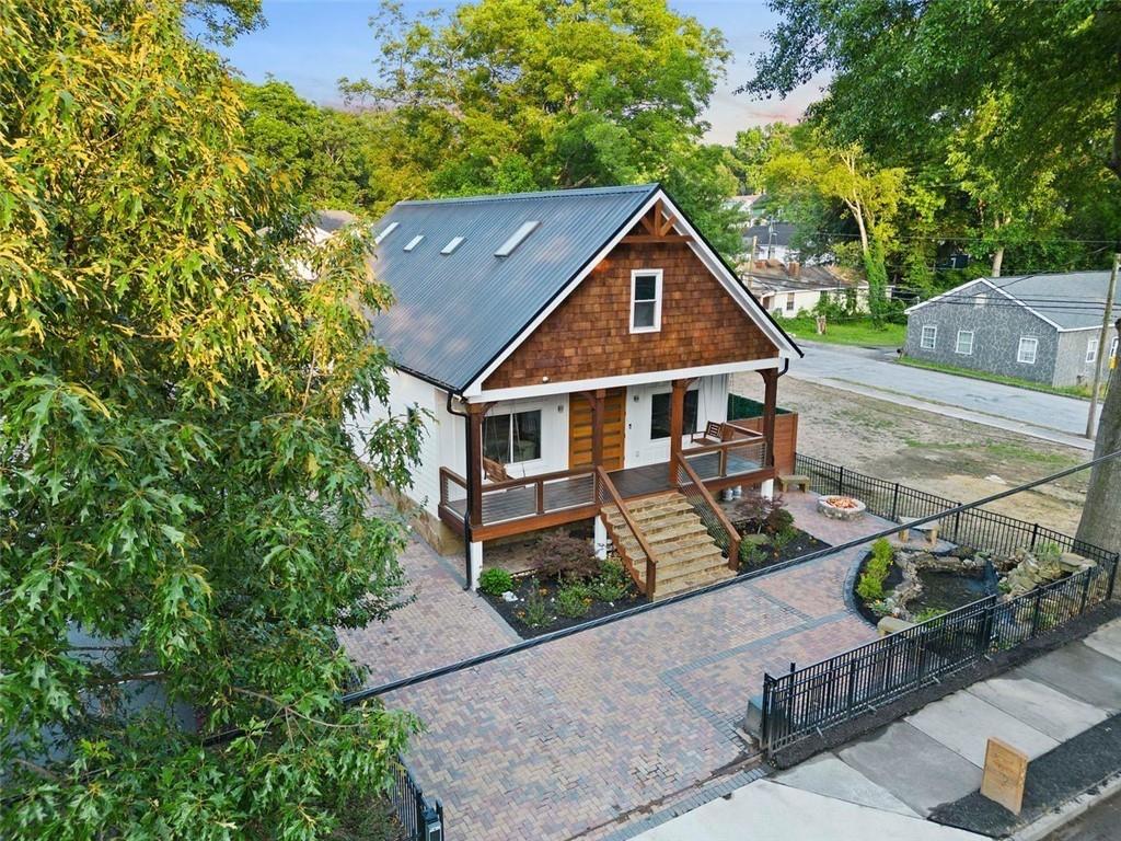 1060 Mcdaniel Street SW