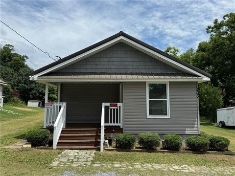 Single Family Residence in Calhoun GA 201 Hood Street.jpg