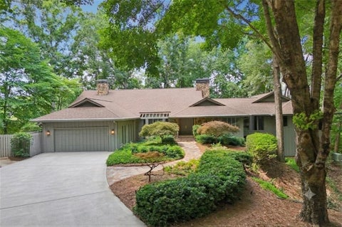 Photo of 9415 Huntcliff Trace, Sandy Springs, GA 30350 (MLS # 7806880)