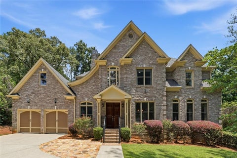Homes For Sale - 2715 Henderson Road<br/> Dekalb County, Tucker, GA 30084