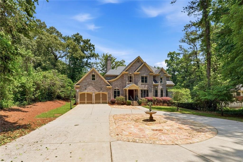 2715 Henderson Road