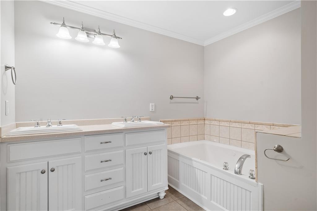 240 Dogwood Drive, Canton, Georgia image 29