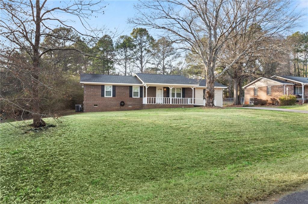 11 Lakemont Drive, Silver Creek, Georgia image 3