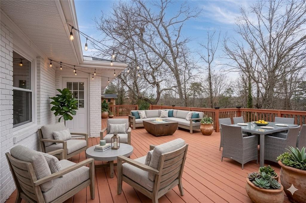 2210 Riverside Drive