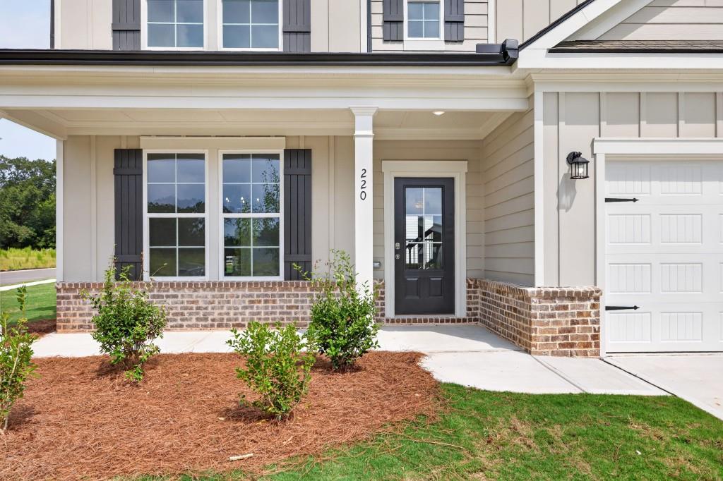 220 Ruby Robin Road