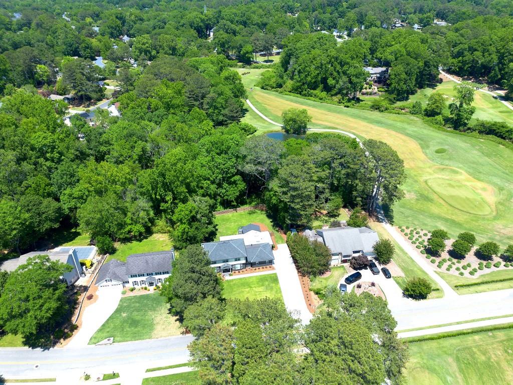 Marietta, Georgia, 30068, United States, 6 Bedrooms Bedrooms, ,5 BathroomsBathrooms,Residential,Active,2044569