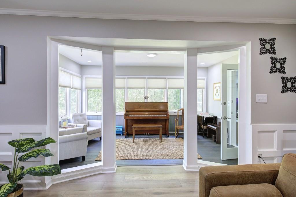 Marietta, Georgia, 30068, United States, 6 Bedrooms Bedrooms, ,5 BathroomsBathrooms,Residential,Active,2044569
