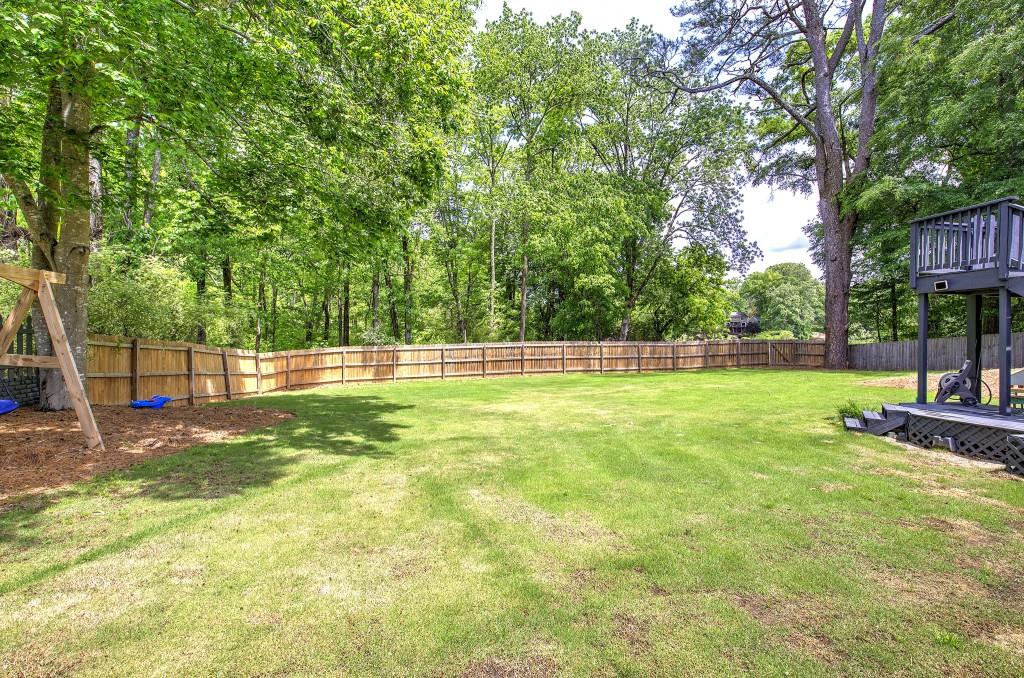 Marietta, Georgia, 30068, United States, 6 Bedrooms Bedrooms, ,5 BathroomsBathrooms,Residential,Active,2044569