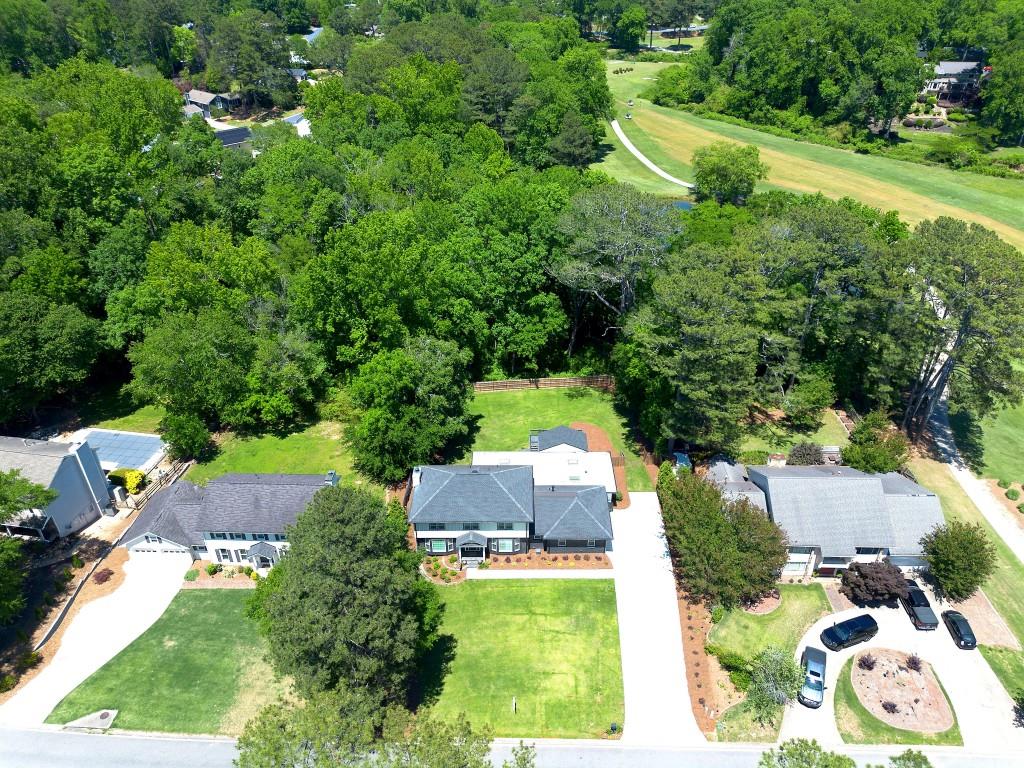 Marietta, Georgia, 30068, United States, 6 Bedrooms Bedrooms, ,5 BathroomsBathrooms,Residential,Active,2044569