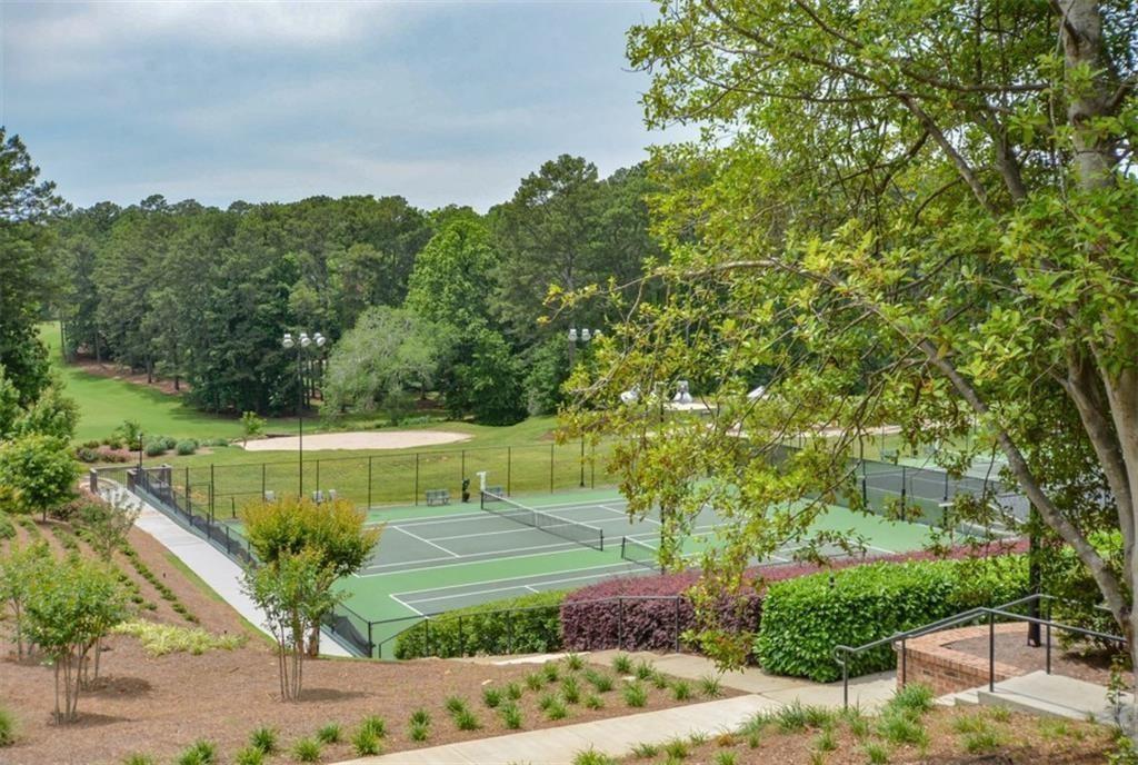 Marietta, Georgia, 30068, United States, 6 Bedrooms Bedrooms, ,5 BathroomsBathrooms,Residential,Active,2044569