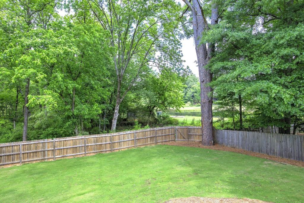Marietta, Georgia, 30068, United States, 6 Bedrooms Bedrooms, ,5 BathroomsBathrooms,Residential,Active,2044569