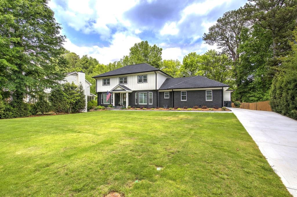Marietta, Georgia, 30068, United States, 6 Bedrooms Bedrooms, ,5 BathroomsBathrooms,Residential,Active,2044569