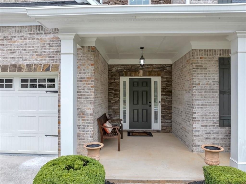 2376 Roberts View Trail Trl, Buford, Georgia image 4