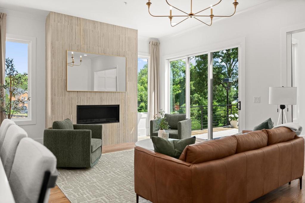 The Carlyle - Residential
