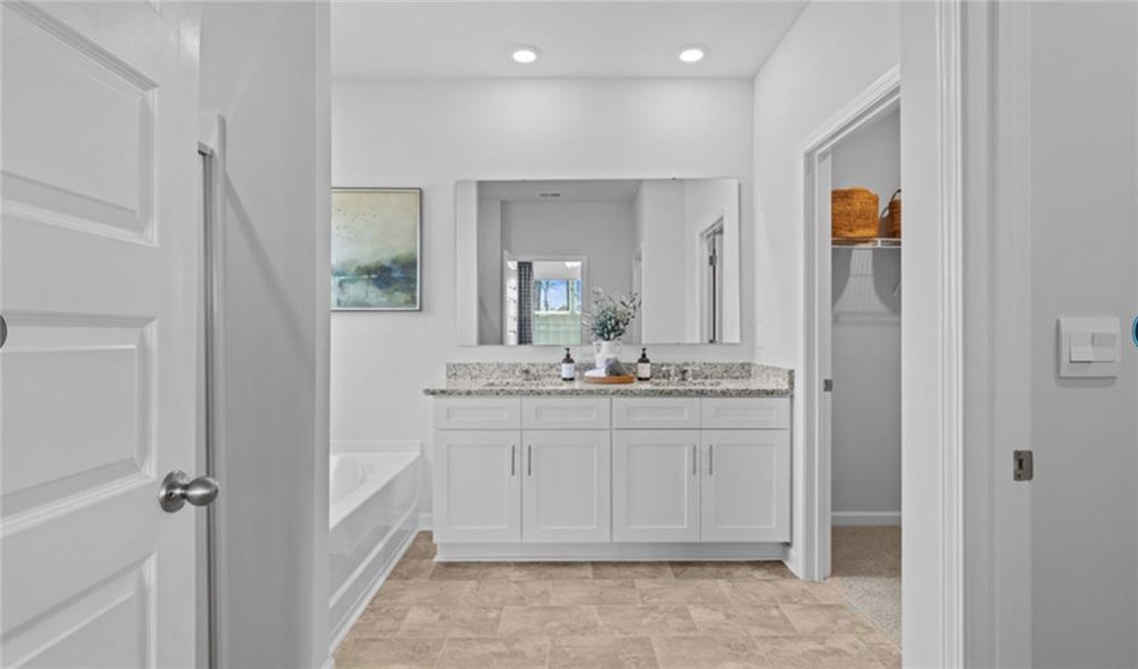 Twin Lakes - Residential
