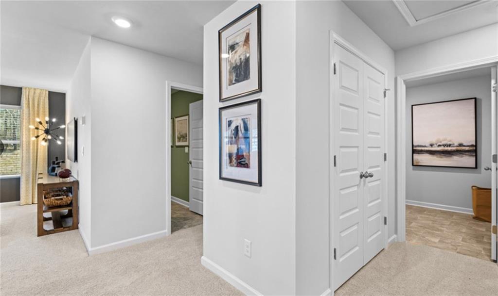 Twin Lakes - Residential