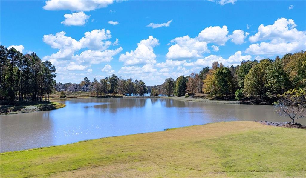 Twin Lakes - Residential