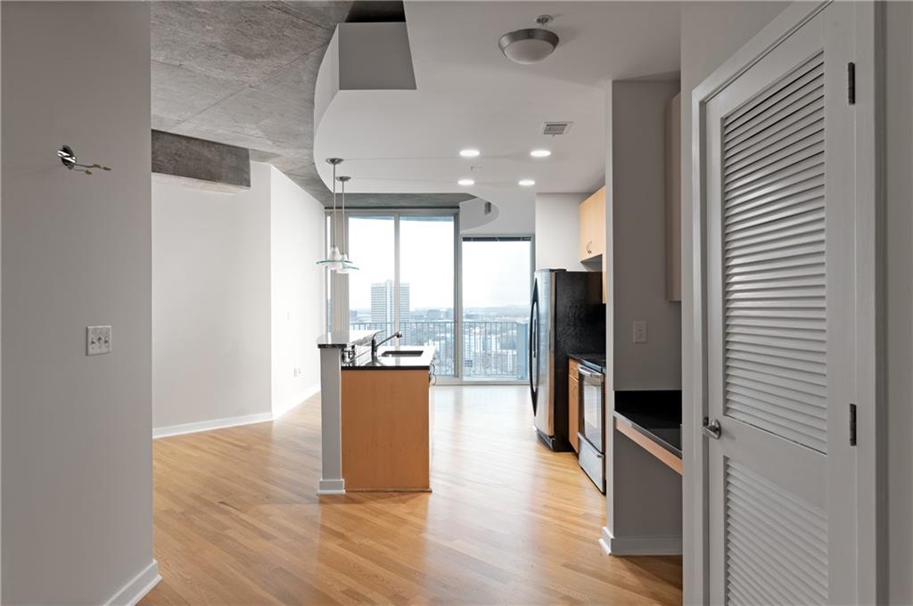 400 W Peachtree Street NW 2303
