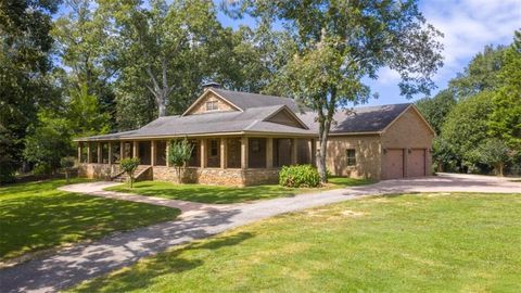 1061 Evans Drive Riverdale GA 30296