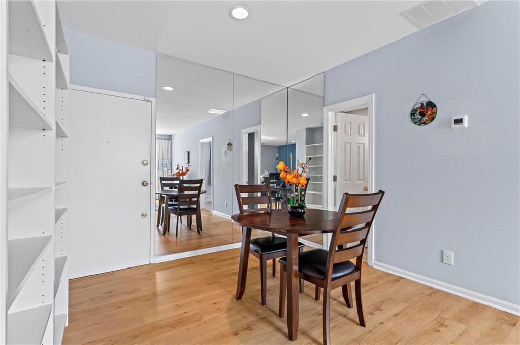 1421 Peachtree Street NE 304