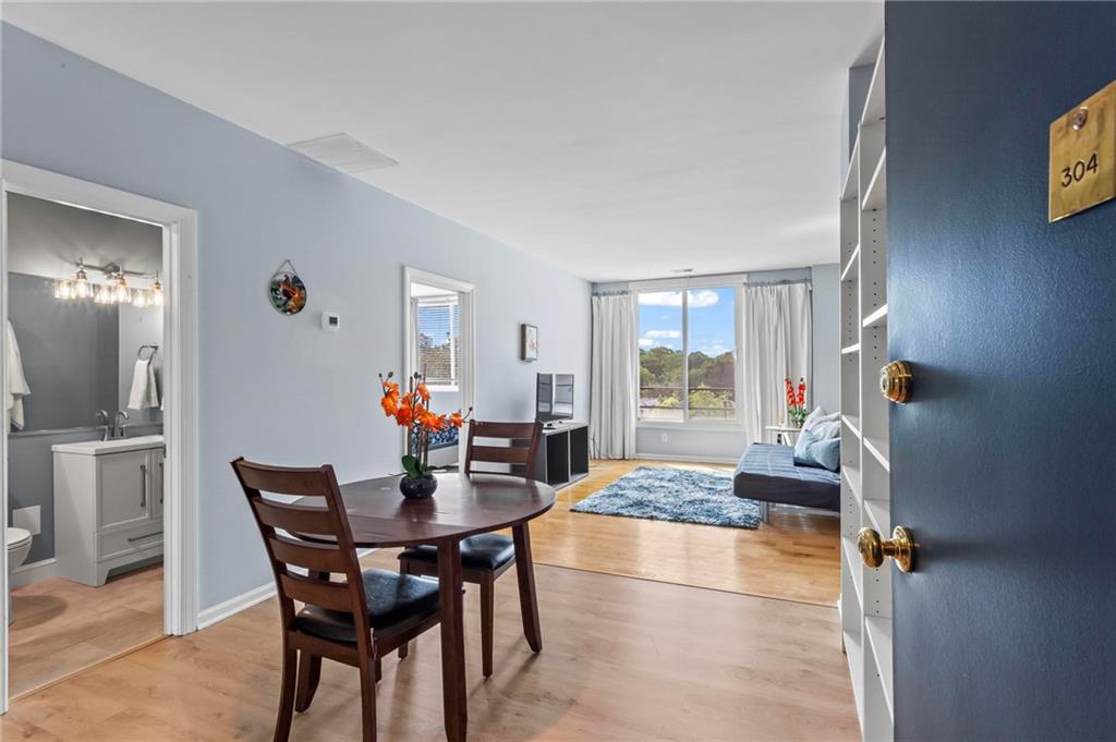 1421 Peachtree Street NE 304