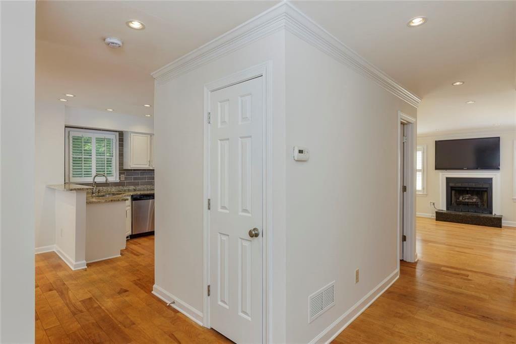 1363 Sheffield Glen Way