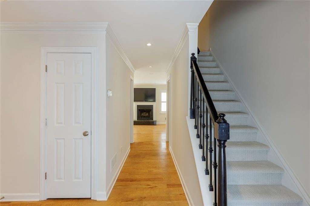 1363 Sheffield Glen Way