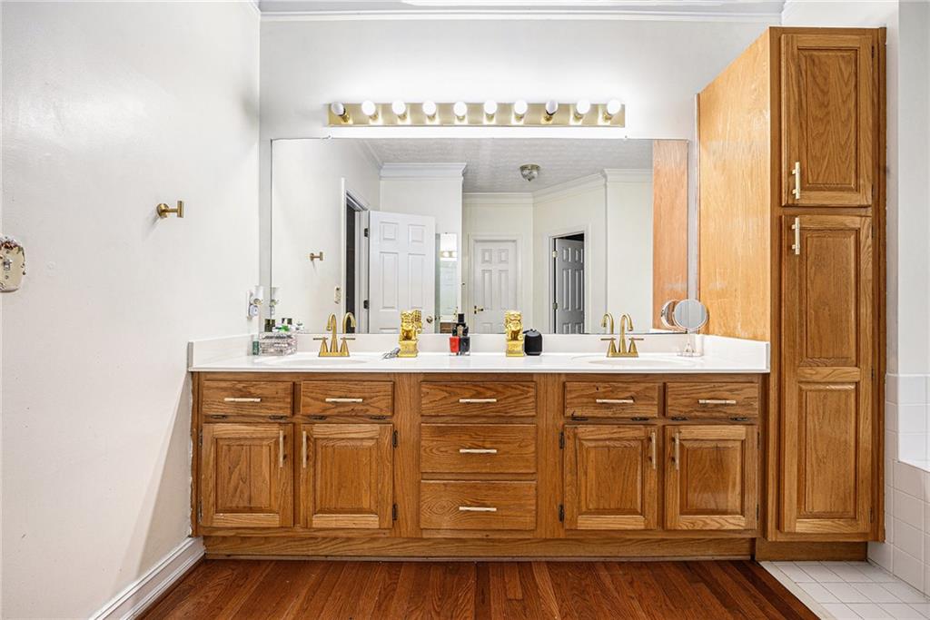 White Oak Northcrest - Residential