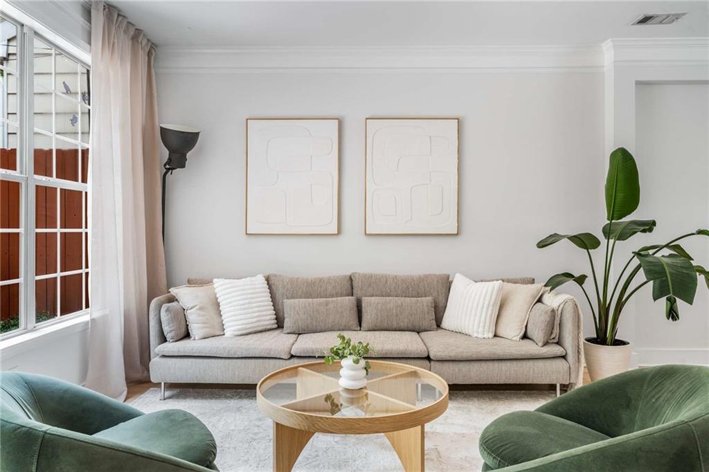 3743 Chattahoochee Summit Dr SE