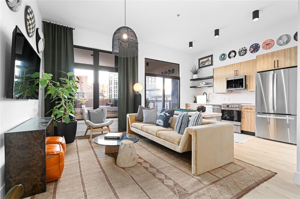 567 Ponce De Leon Avenue NE 415