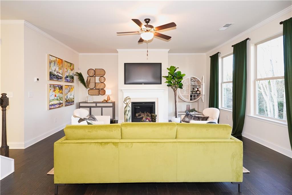 1376 Sunny Valley Lane