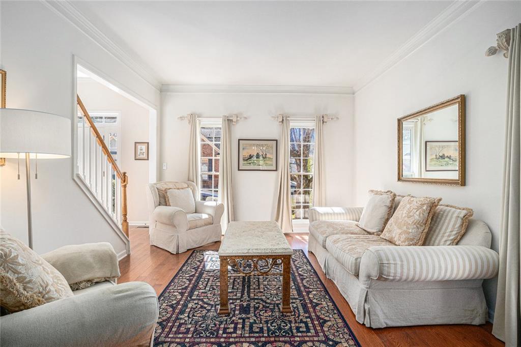 3287 Rose Ridge