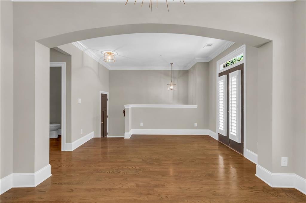 1547 Cambridge Walk Place