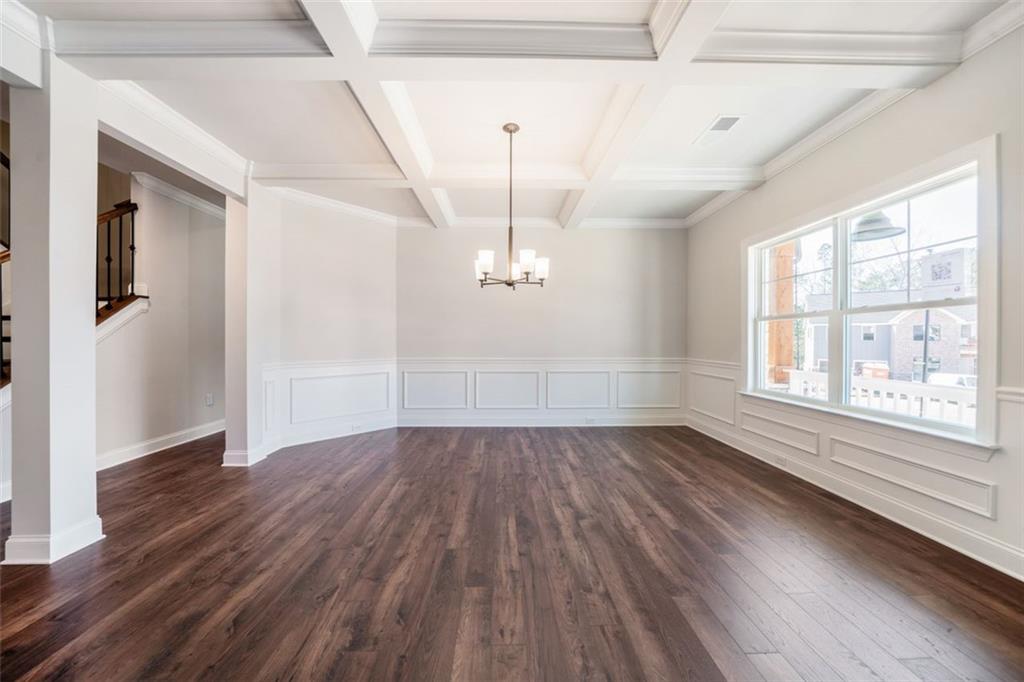 3664 THORNHILL Court