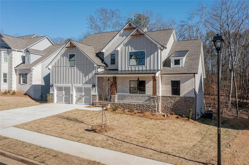 3664 THORNHILL Court