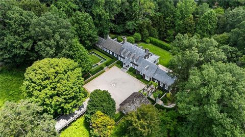 1727 W Paces Ferry Road NW Atlanta GA 30327